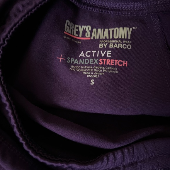Grey’s Anatomy By Barco knit waist pants - Picture 6 of 9